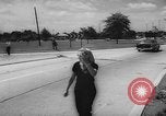 Standbild Barbara Moore Cross-Country Walk USA New York United States USA, 1960, aus Sekunde 5 historischem Filmmaterial Videoclip 65675042234