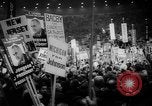 Standbild John F Kennedy zum Präsidenten nominiert Los Angeles California USA, 1960, aus Sekunde 27 historischem Filmmaterial Videoclip 65675042244