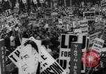 Standbild John F Kennedy zum Präsidenten nominiert Los Angeles California USA, 1960, aus Sekunde 37 historischem Filmmaterial Videoclip 65675042244