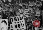 Standbild John F Kennedy zum Präsidenten nominiert Los Angeles California USA, 1960, aus Sekunde 38 historischem Filmmaterial Videoclip 65675042244