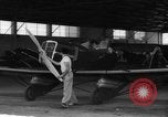 Standbild Flying flivvers United States USA, 1935, aus Sekunde 7 historischem Filmmaterial Videoclip 65675042246