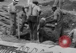 Image Avancement des travaux de l'Administration Birmingham Alabama USA, 1935, de la seconde 9 séquences d'archives historiques vidéo 65675042249