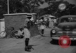 Standbild belgische Flüchtlinge Kongo, 1960, aus Sekunde 15 historischem Filmmaterial Videoclip 65675042251