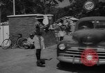 Standbild belgische Flüchtlinge Kongo, 1960, aus Sekunde 16 historischem Filmmaterial Videoclip 65675042251