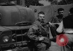 Standbild belgische Flüchtlinge Kongo, 1960, aus Sekunde 21 historischem Filmmaterial Videoclip 65675042251
