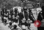 Standbild belgische Flüchtlinge Kongo, 1960, aus Sekunde 31 historischem Filmmaterial Videoclip 65675042251