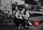 Standbild belgische Flüchtlinge Kongo, 1960, aus Sekunde 54 historischem Filmmaterial Videoclip 65675042251