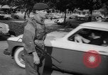 Standbild belgische Flüchtlinge Kongo, 1960, aus Sekunde 61 historischem Filmmaterial Videoclip 65675042251