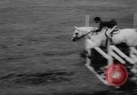 Immagine di International jump off Aquisgrana in Germania, 1960, secondo 12 filmato di repertorio 65675042255