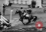 Immagine di International jump off Aquisgrana in Germania, 1960, secondo 35 filmato di repertorio 65675042255
