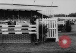 Immagine di International jump off Aquisgrana in Germania, 1960, secondo 39 filmato di repertorio 65675042255