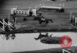 Immagine di International jump off Aquisgrana in Germania, 1960, secondo 45 filmato di repertorio 65675042255
