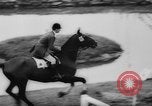 Immagine di International jump off Aquisgrana in Germania, 1960, secondo 59 filmato di repertorio 65675042255