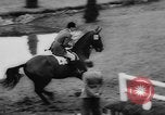 Immagine di International jump off Aquisgrana in Germania, 1960, secondo 61 filmato di repertorio 65675042255