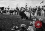Immagine di Calgary Stampede Lo stato di Alberta in Canada, 1960, secondo 48 filmato di repertorio 65675042256