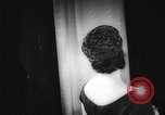 Standbild Sorten der Hüte United States USA, 1958, aus Sekunde 44 historischem Filmmaterial Videoclip 65675042273