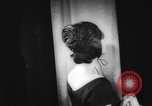 Standbild Sorten der Hüte United States USA, 1958, aus Sekunde 45 historischem Filmmaterial Videoclip 65675042273