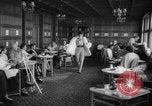 Image défilé Suisse, 1959, de la seconde 47 séquences d'archives historiques vidéo 65675042280