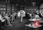 Image défilé Suisse, 1959, de la seconde 48 séquences d'archives historiques vidéo 65675042280