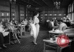Image défilé Suisse, 1959, de la seconde 51 séquences d'archives historiques vidéo 65675042280