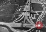 Immagine di Jeep United States USA, 1943, secondo 51 filmato di repertorio 65675042282
