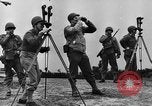 Image Jeeps utilisés dans le monde entier au cours Seconde Guerre Mondiale United States USA, 1943, de la seconde 61 séquences d'archives historiques vidéo 65675042283
