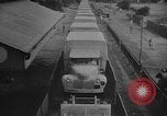 Image transportant des fournitures Calcutta Inde, 1945, de la seconde 27 séquences d'archives historiques vidéo 65675042285