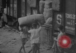 Image transportant des fournitures Calcutta Inde, 1945, de la seconde 45 séquences d'archives historiques vidéo 65675042285
