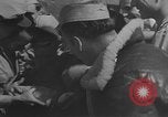 Standbild Santa Claus China, 1945, aus Sekunde 15 historischem Filmmaterial Videoclip 65675042293