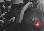 Standbild Santa Claus China, 1945, aus Sekunde 16 historischem Filmmaterial Videoclip 65675042293