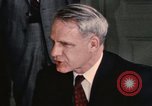 Immagine di James R Schlesinger Washington DC USA, 1974, secondo 31 filmato di repertorio 65675042305