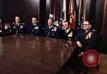 Immagine di Generale George S Brown Washington DC USA, 1974, secondo 20 filmato di repertorio 65675042306