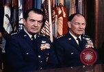 Immagine di Generale George S Brown Washington DC USA, 1974, secondo 41 filmato di repertorio 65675042306