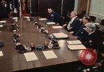 Immagine di James R Schlesinger Washington DC USA, 1974, secondo 23 filmato di repertorio 65675042307