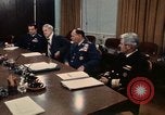 Immagine di James R Schlesinger Washington DC USA, 1974, secondo 44 filmato di repertorio 65675042307