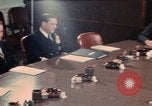 Immagine di James R Schlesinger Washington DC USA, 1974, secondo 49 filmato di repertorio 65675042307