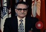 Immagine di James R Schlesinger Washington DC USA, 1974, secondo 58 filmato di repertorio 65675042307