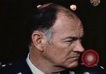 Immagine di Il Segretario della Difesa James Schlesinger Washington DC USA, 1974, secondo 12 filmato di repertorio 65675042308