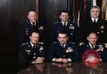 Immagine di Il Segretario della Difesa James Schlesinger Washington DC USA, 1974, secondo 25 filmato di repertorio 65675042308