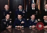 Immagine di Il Segretario della Difesa James Schlesinger Washington DC USA, 1974, secondo 32 filmato di repertorio 65675042308