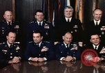 Immagine di Il Segretario della Difesa James Schlesinger Washington DC USA, 1974, secondo 33 filmato di repertorio 65675042308