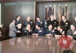 Standbild gemeinsamen Generalstabschefs und Fotografen Washington DC USA, 1974, aus Sekunde 1 historischem Filmmaterial Videoclip 65675042310