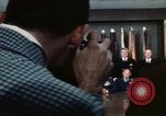 Standbild gemeinsamen Generalstabschefs und Fotografen Washington DC USA, 1974, aus Sekunde 14 historischem Filmmaterial Videoclip 65675042310