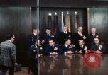 Standbild gemeinsamen Generalstabschefs und Fotografen Washington DC USA, 1974, aus Sekunde 16 historischem Filmmaterial Videoclip 65675042310