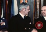 Standbild gemeinsamen Generalstabschefs und Fotografen Washington DC USA, 1974, aus Sekunde 35 historischem Filmmaterial Videoclip 65675042310