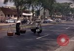Standbild vietnamesische Frauen Saigon Vietnam, 1964, aus Sekunde 10 historischem Filmmaterial Videoclip 65675042315