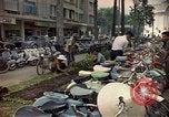 Standbild vietnamesische Frauen Saigon Vietnam, 1964, aus Sekunde 25 historischem Filmmaterial Videoclip 65675042315