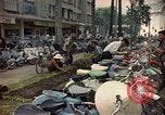 Standbild vietnamesische Frauen Saigon Vietnam, 1964, aus Sekunde 26 historischem Filmmaterial Videoclip 65675042315