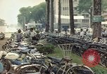 Standbild vietnamesische Frauen Saigon Vietnam, 1964, aus Sekunde 37 historischem Filmmaterial Videoclip 65675042315
