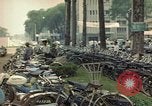 Standbild vietnamesische Frauen Saigon Vietnam, 1964, aus Sekunde 40 historischem Filmmaterial Videoclip 65675042315